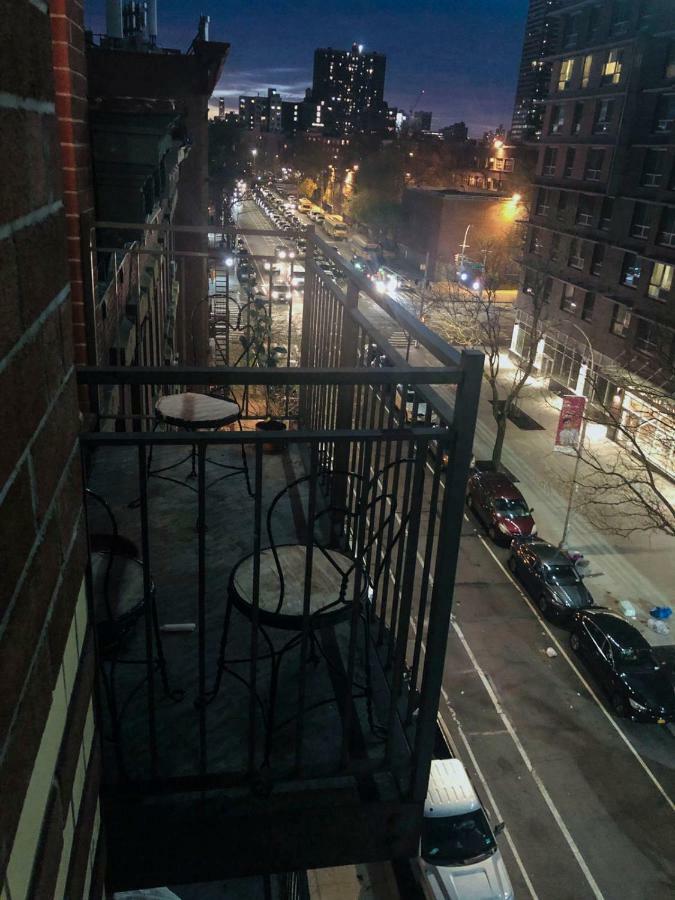 Апартаменти East Harlem Cozy Нью-Йорк Екстер'єр фото
